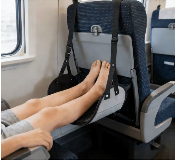 Adjustable footrest with N por - đánh giá và giá Travel Accessories For Long Haul Flights