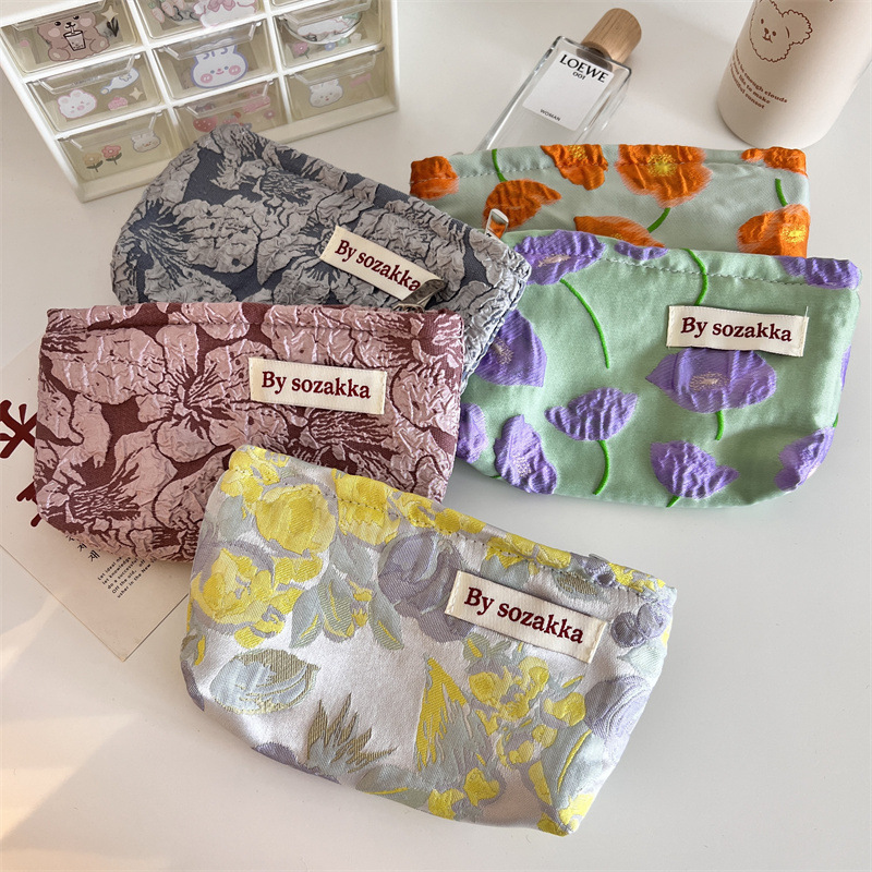 Pháp Hoa Nổi Đựng Mỹ Phẩm Đi D - đánh giá và giá Travel Accessories Kit For Women